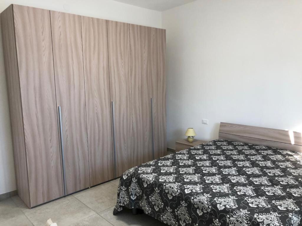 Appartamento Torre San Giovanni Centro Beethoven 28 - Verso Sud Bagian luar foto