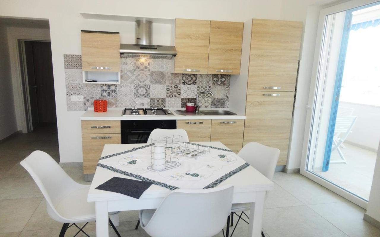 Appartamento Torre San Giovanni Centro Beethoven 28 - Verso Sud Bagian luar foto